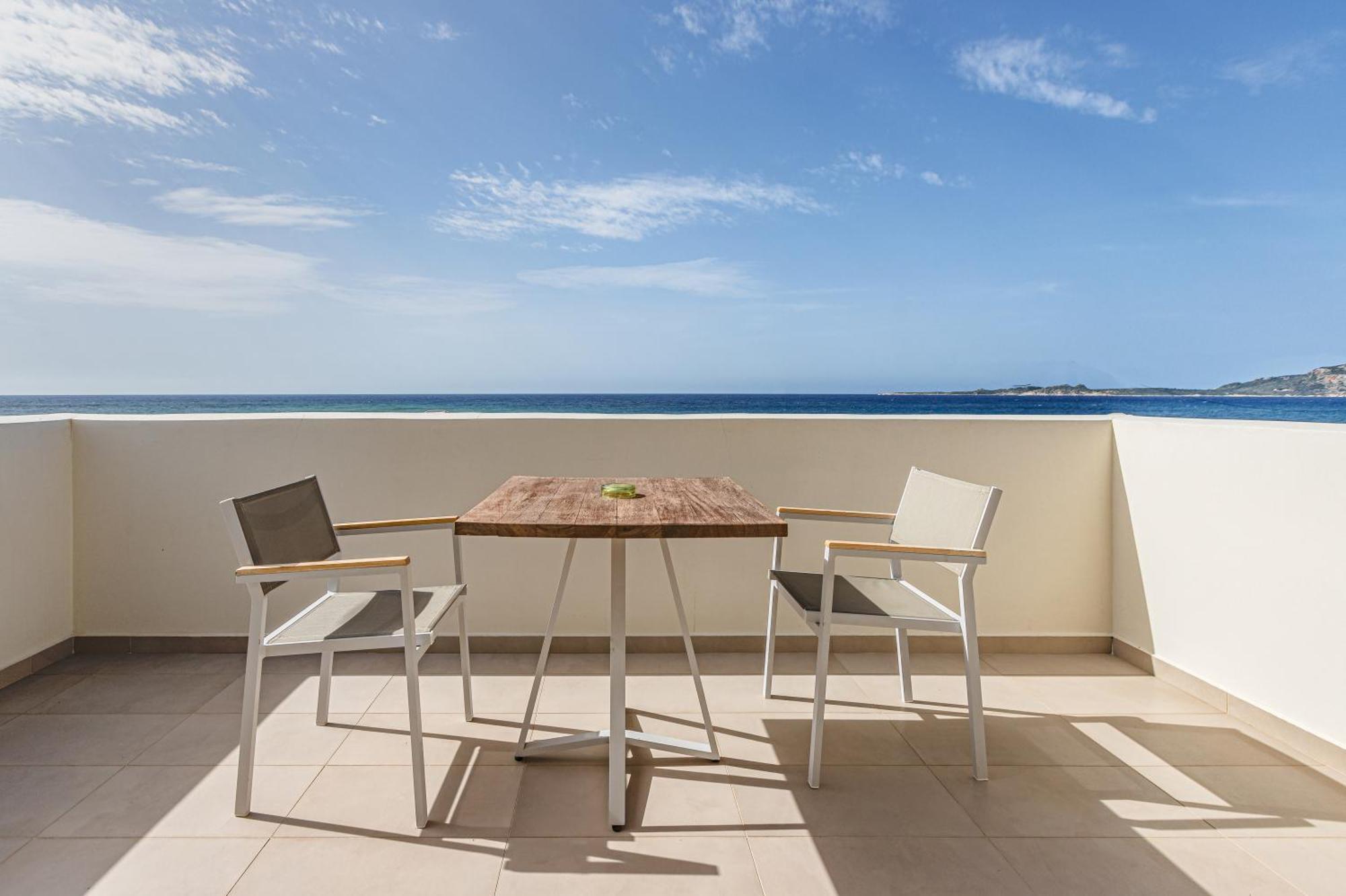 Callisto Seaside Homes & Suites Marathopoli Exterior foto